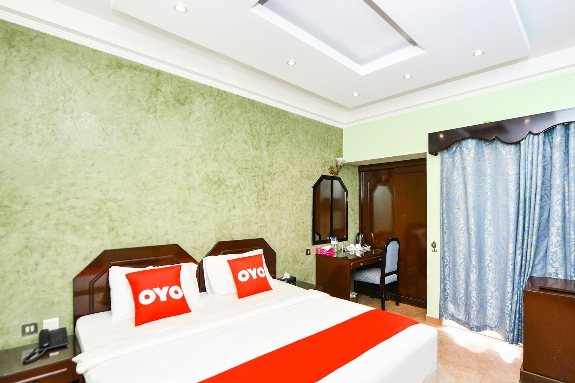 Oyo 137 Marina Hotel Mascate Exterior foto